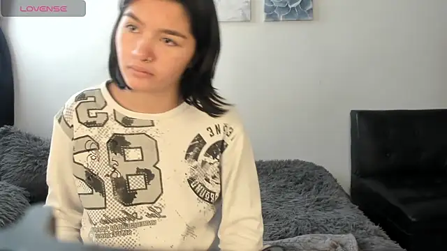 sorayalanne online show from 14, 11, 2025