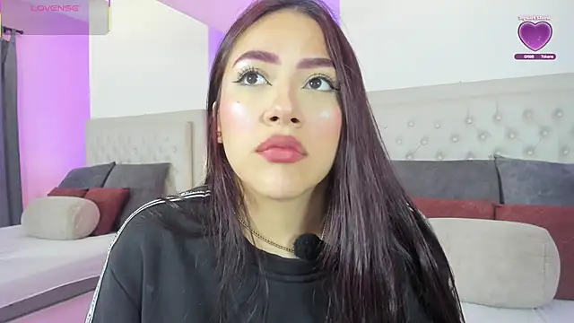 violeta santanna online show from 11, 4, 2026