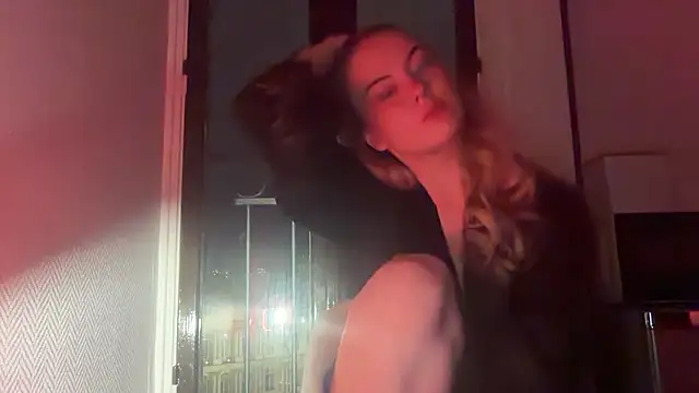 Snapshot of Josefinswe chatting on 13, 1, 2026 Josefinswe online show from 13, 1, 2026