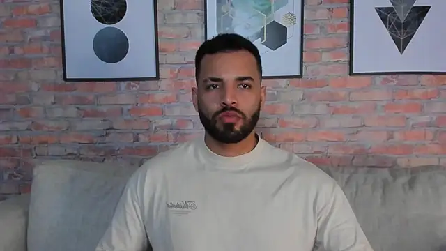 Snapshot of Chris_Varden chatting on 13, 1, 2026 Chris Varden online show from 13, 1, 2026