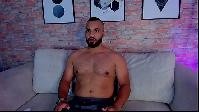 Snapshot of Chris_Varden chatting on 7, 2, 2026 Chris Varden online show from 7, 2, 2026