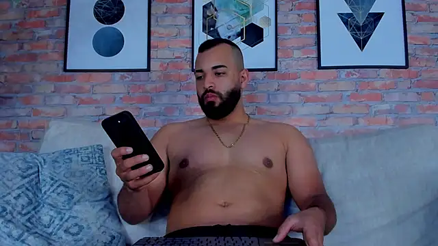 Snapshot of Chris_Varden chatting on 3, 3, 2026 Chris Varden online show from 3, 3, 2026