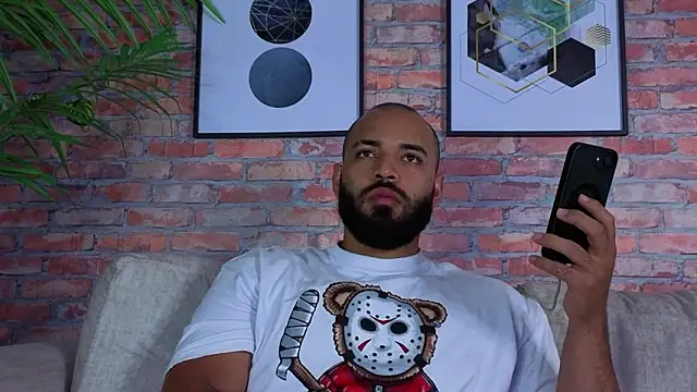 Snapshot of Chris_Varden chatting on 21, 3, 2026 Chris Varden online show from 21, 3, 2026