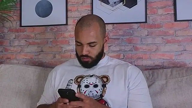 Snapshot of Chris_Varden chatting on 28, 3, 2026 Chris Varden online show from 28, 3, 2026