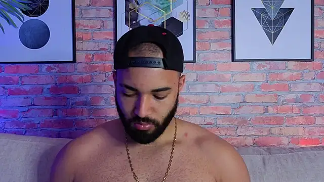 Snapshot of Chris_Varden chatting on 22, 4, 2026 Chris Varden online show from 22, 4, 2026