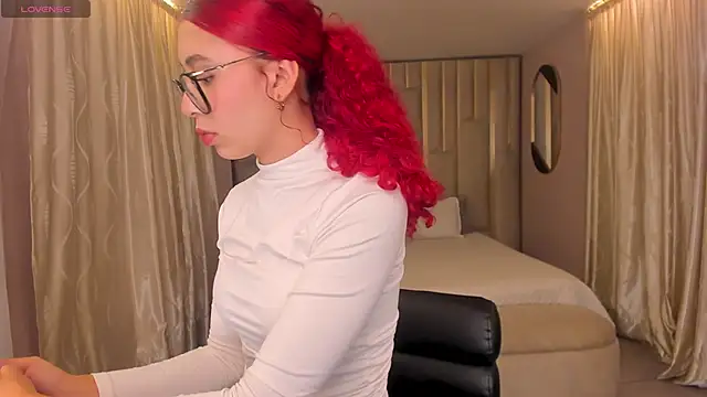 AmberFox1 online show from 19, 12, 2025