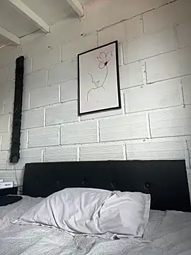 Snapshot of LaraDanverss chatting on 28, 11, 2025 LaraDanverss online show from 28, 11, 2025