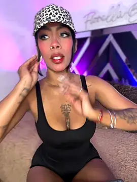 Fiorella Bossh  online show from 18, 11, 2025