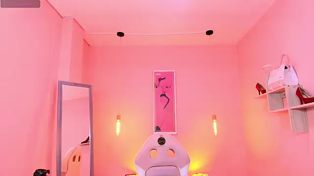 Snapshot of Milu_carbajal_x chatting on 3, 12, 2025 Milu carbajal x online show from 3, 12, 2025