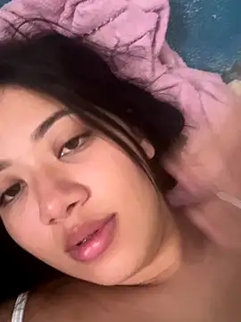 Larissa xxe online show from 30, 11, 2025