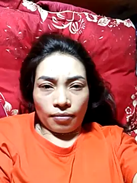 Snapshot of _Su-Su_ chatting on 31, 3, 2026 Su-Su online show from 31, 3, 2026