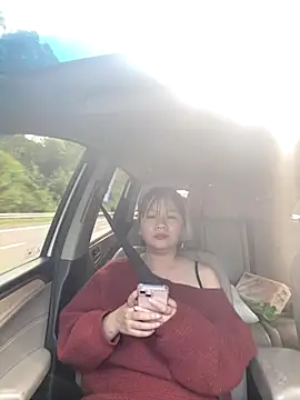 Snapshot of yiyi0316 chatting on 24, 11, 2025 yiyi0316 online show from 24, 11, 2025