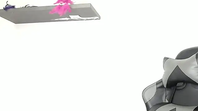 Nina-foxx online show from 16, 12, 2025