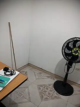 Snapshot of BWW-CINDY11 chatting on 18, 3, 2026 BWW-CINDY11 online show from 18, 3, 2026