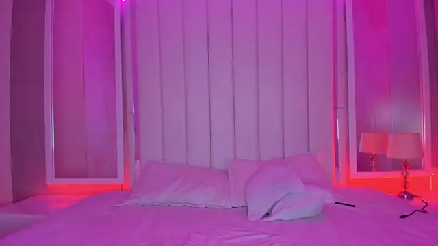 Snapshot of Kendall_curves chatting on 27, 3, 2026 Kendall curves online show from 27, 3, 2026