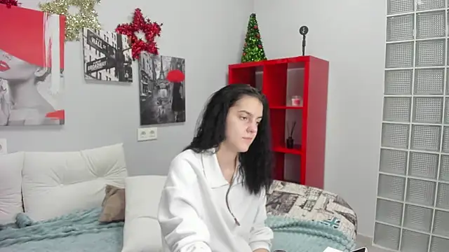 Lovely Audrey online show from 14, 12, 2025