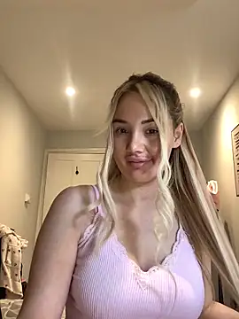 xoxohan11 online show from 28, 3, 2026
