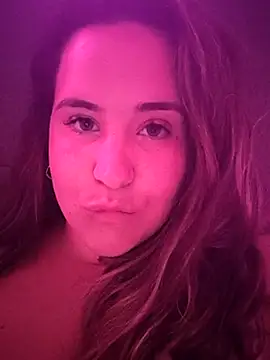 Snapshot of iviiiiiiiiiii chatting on 18, 11, 2025 iviiiiiiiiiii online show from 18, 11, 2025