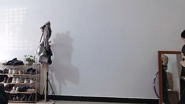 adele8731 online show from 18, 12, 2025