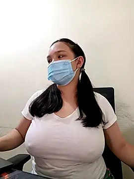 Snapshot of Stacysfeet chatting on 28, 11, 2025 Stacysfeet online show from 28, 11, 2025