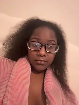 Snapshot of kaywest chatting on 23, 4, 2026 kaywest online show from 23, 4, 2026