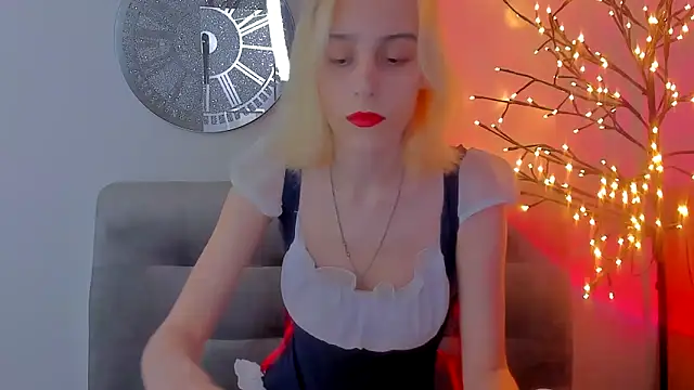 MiilaGlow online show from 3, 2, 2026