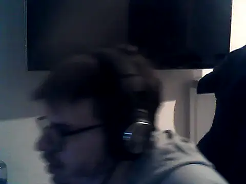Snapshot of DesertedMonoxide chatting on 28, 3, 2026 DesertedMonoxide online show from 28, 3, 2026