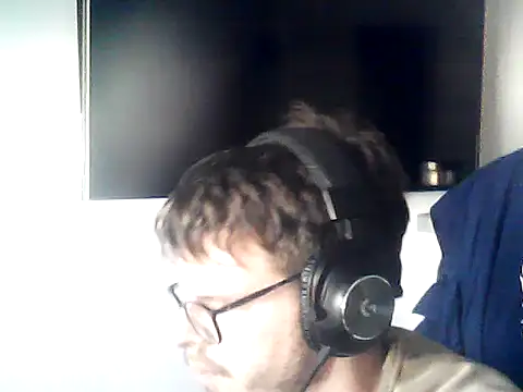 Snapshot of DesertedMonoxide chatting on 3, 4, 2026 DesertedMonoxide online show from 3, 4, 2026
