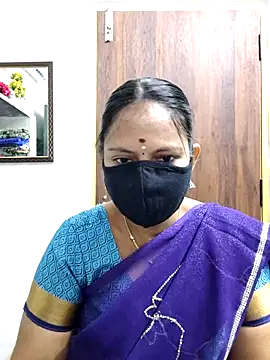 Snapshot of Queen-Neha chatting on 28, 3, 2026 Queen-Neha online show from 28, 3, 2026