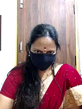 Snapshot of Queen-Neha chatting on 5, 4, 2026 Queen-Neha online show from 5, 4, 2026