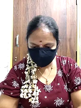 Snapshot of Queen-Neha chatting on 11, 4, 2026 Queen-Neha online show from 11, 4, 2026