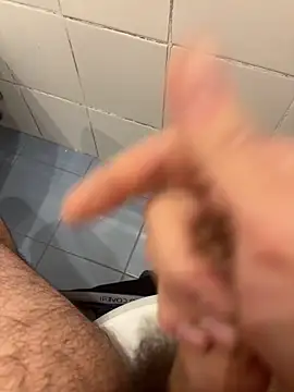 marc8876 online show from 5, 12, 2025