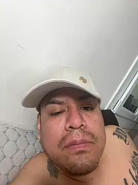 Snapshot of Pelotas2000 chatting on 17, 11, 2025 Pelotas2000 online show from 17, 11, 2025