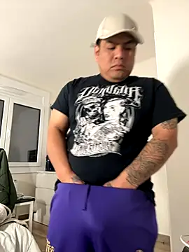 Snapshot of Pelotas2000 chatting on 20, 11, 2025 Pelotas2000 online show from 20, 11, 2025