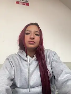 Snapshot of vallolet_rose69 chatting on 19, 3, 2026 vallolet rose69 online show from 19, 3, 2026