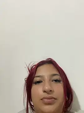 Snapshot of vallolet_rose69 chatting on 8, 4, 2026 vallolet rose69 online show from 8, 4, 2026