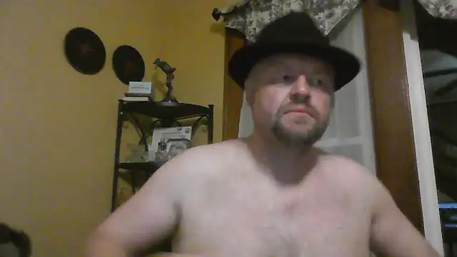 Snapshot of TheOneDonShaun chatting on 22, 11, 2025 TheOneDonShaun online show from 22, 11, 2025