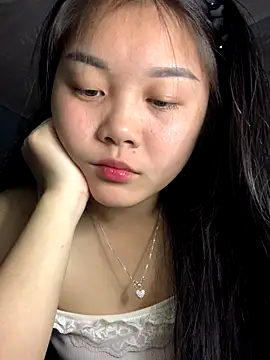 Snapshot of Baa-bee22 chatting on 29, 11, 2025 Baa-bee22 online show from 29, 11, 2025