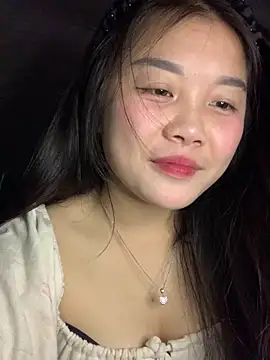 Snapshot of Baa-bee22 chatting on 23, 12, 2025 Baa-bee22 online show from 23, 12, 2025