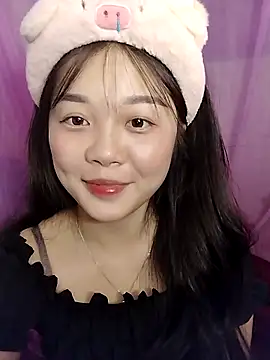 Snapshot of Baa-bee22 chatting on 26, 3, 2026 Baa-bee22 online show from 26, 3, 2026