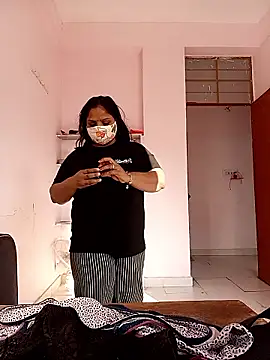 CUTE-LOVE-SWEETS online show from 1, 2, 2026