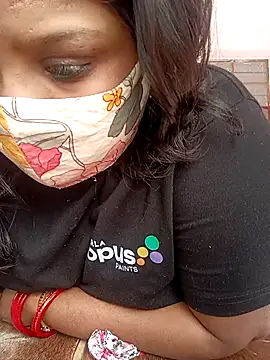 CUTE-LOVE-SWEETS online show from 2, 2, 2026