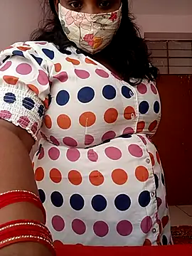 CUTE-LOVE-SWEETS online show from 31, 3, 2026