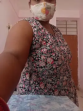 Snapshot of CUTE-LOVE-SWEETS chatting on 23, 6, 2026 CUTE-LOVE-SWEETS online show from 23, 6, 2026