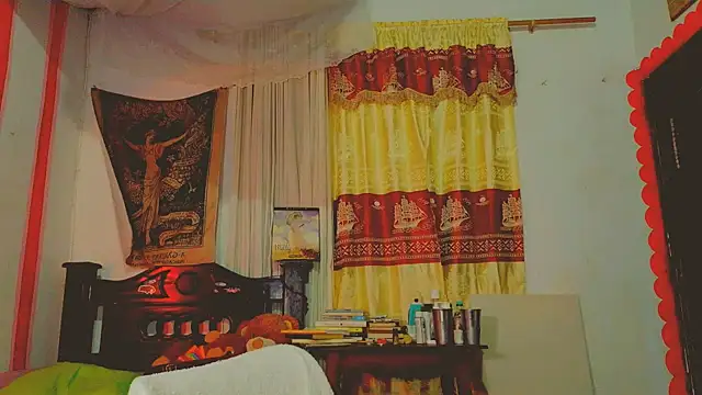 Snapshot of justcallmemargo chatting on 21, 11, 2025 justcallmemargo online show from 21, 11, 2025