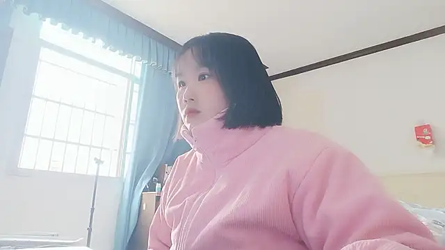 Misszhong online show from 18, 11, 2025