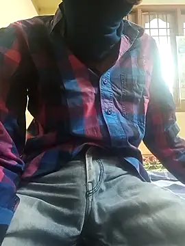 Snapshot of Shadow_Guy chatting on 26, 11, 2025 Shadow Guy online show from 26, 11, 2025