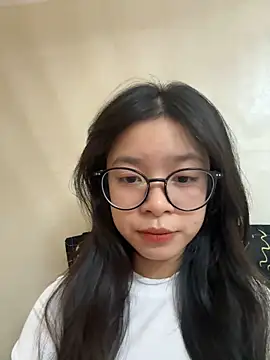 Snapshot of mau155_ chatting on 21, 11, 2025 mau155 online show from 21, 11, 2025