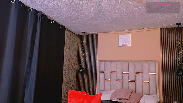 Snapshot of James_Adams_01 chatting on 30, 3, 2026 James Adams 01 online show from 30, 3, 2026