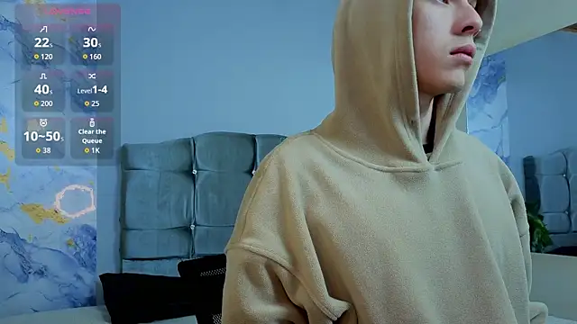 Snapshot of James_Adams_01 chatting on 6, 4, 2026 James Adams 01 online show from 6, 4, 2026